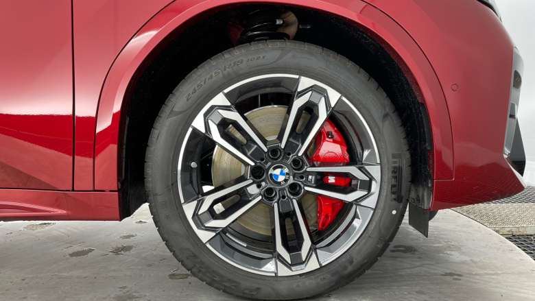 BMW iX2 230kW xDrive30 Shadow Edition 65kWh 5dr Auto Electric Hatchback